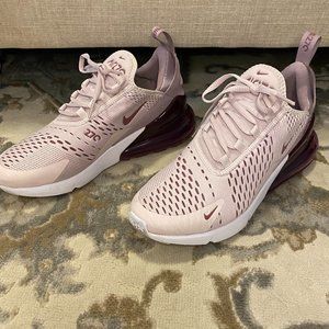 Womens Nike Air Max 270 Size 8